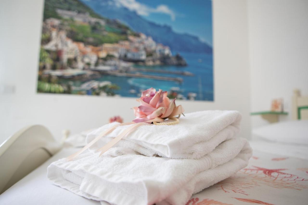 IL CEPPO sui sentieri per Amalfi Bed and Breakfast Pimonte Esterno foto